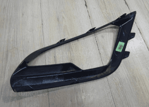 Ford ecosport prawa kratka zderzaka ramka halogenu GN15-15A298-A llu 4
