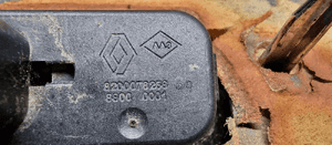 Blenda klapy bagażnika mikrostyk podświetlenie Renault Laguna III 8200076256 848100004 7