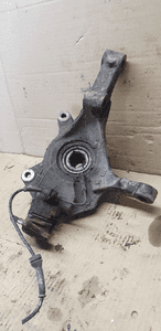 Zwrotnica prawy przód przednia prawa Renault Espace IV 1.9 DCI 6