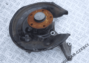 Zwrotnica piasta prawy tyl audi Q3 8U0 2WD radom