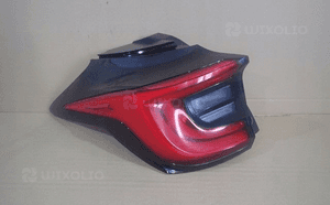 Lampa lewa tylna lewy tył toyota yaris iv led 20- 1
