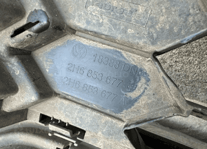 Zderzak przód przedni vw amarok 2H 2H6 lift fl 2016-  kratka 2H6853677 7