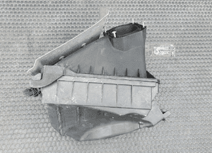 Obudowa Filtra 06B133837AG 06B133837P Powietrza Pokrywa 2.0 ALT Audi A4 B6 B7 VW 24