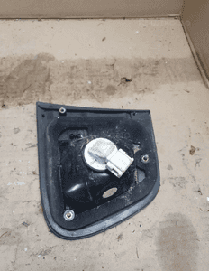 Seat ibiza 2 fl lampa tył w klapie lewa 4