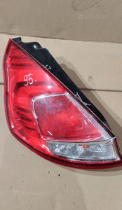 Lampa lewa tył tylna ford fiesta MK7 lift 1