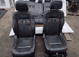 JEEP Compass I lift Fotele kanapa 70TH ANNIVERSARY UK 1