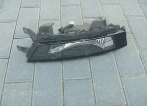 Skoda rapid lift halogen prawy oryginał igła 5JA941700D 1