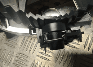 Bmw F48 lampa klapy prawy tył 2760686 11