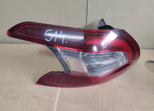 Lampa tył tylna prawa lewa peugeot 308 T9 hb 9677817580 9677817680 5
