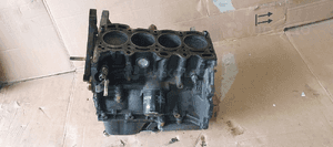 Silnik blok silnika słupek dół Toyota Yaris 1.0 VVTI 1SZ 2