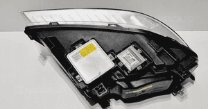 Reflektor prawy lewy xenon volvo S80 V70 XC70 lift europa 7
