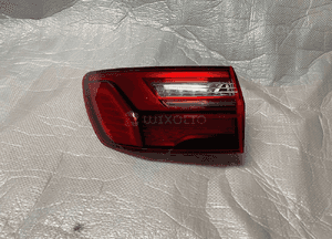 Audi A4 B9 lift kombi lampa tylna lewa led 1