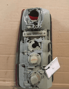 Lampa tylna prawa górna LAND ROVER DISCOVERY 1 I 300TDI 1994-1998 3