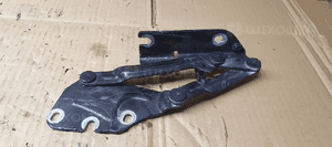 Zawias maski prawy przód przedni VW Golf V Plus 5M0823302 3