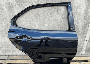 Drzwi tyl tylne prawe toyota camry viii 8 17- cale 1