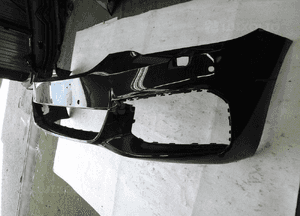 Bmw G30 5 m idealny zderzak przedni 3
