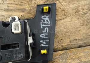 Panel nawiewu renault master iii 275701849R 4