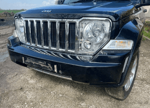 Jeep cherokee liberty kk 2.8CRD kpl przód oryginał ładny stan 12