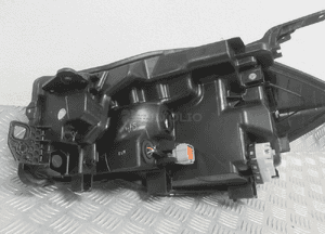 Lampa przednia przód prawa suzuki SX4 s-cross lift led 2016- 23