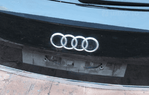 Tylna klapa audi A6 C7 avant LY9T 2014 7