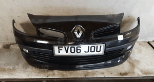 Zderzak przód przedni do renault clio iii 3 halogeny NV676 czarny 1