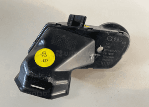 Audi A6 C6KIEROWNICA wlot powietrza 4F2819721A 4F2819725A 2