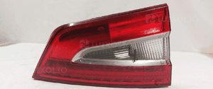 Lampa prawa w klape ford galaxy MK3 1