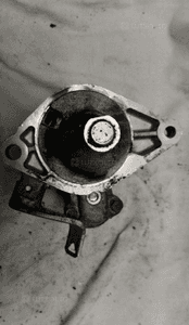 ROZRUSZNIK TOYOTA YARIS II 1.0 28100-40070 3