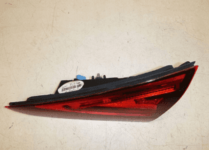 Mercedes cls W257 lampa prawa tylna tył w klape 11