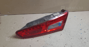 ALFA ROMEO GIULIETTA 2010 - klapa tył LAMPA PRAWA PRAWE W KLAPE 4