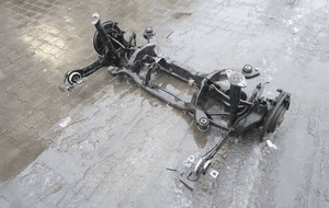 Belka zawieszenia tył volvo V60 1 i lift 4
