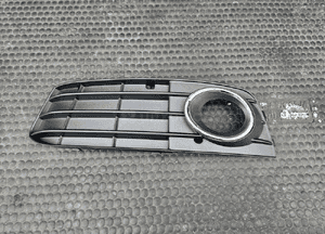 Kratka 8KD807681 8KD807682 Kratki Halogen Zderzaka Ramka Chrom Maskownica AUDI A4 B8 Przed Lift 9