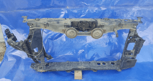 hyundai I40 pas przedni 2