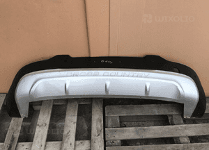 Zderzak tył tylny volvo XC40 cross country spojler 1