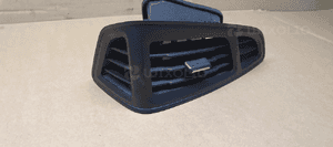 Kratka nawiewu powietrza prawa Ford Focus MK3 2