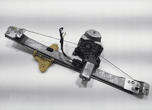 Podnośnik mechanizm szyby drzwi prawy przód przedni renault clio iv 13-19 3