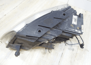 Lampa przód  XENON skret 3C0941752D VW PASSAT B6 5