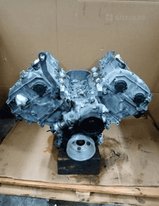 Silnik blok silnika słupek BMW M5 G30 F90 M8 F92 F93 4.4 V8 600KM S63B44B 5