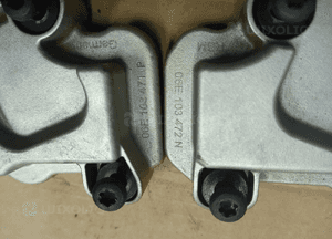 Audi A6 C6  3.0 V6 TFSI CAJ pokrywa głowicy silnika prawa lewa 2