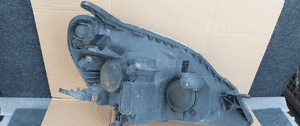 Przod przednia lampa lewa opel zafira b 3