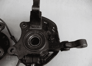 ZWROTNICA PIASTA LEWY PRZÓD OPEL MERIVA A ABS PIASTA 5 ŚRUB 1,7 DTI 4