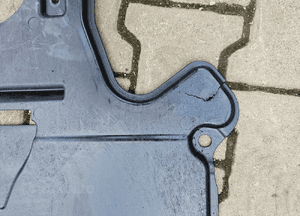 Audi A4 B8 osłona pod silnik 8F0863822A 2