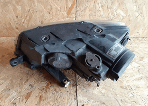 VW VOLKSWAGEN PASSAT B6 LAMPA PRZÓD PRZEDNIA PRAWA SOCZEWKA 4