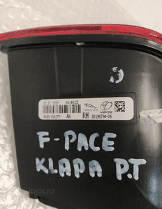 Jaguar f-pace X761 lampa prawa tył tylna w klapie bagażnika oryginał 7