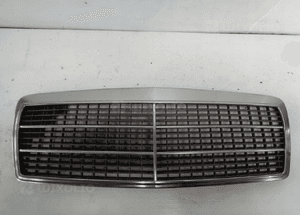 Grill atrapa chłodnicy MERCEDES E KLASA W210 '99-03 1