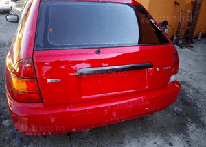 Mazda 323 323p BA Błotnik przedni Lewy Prawy SU 4