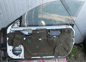 MERCEDES CL 215 drzwi prawe lewe szyba PRAWA podnośnik zamek prawy 16