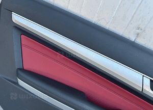 MERCEDES E 207 boczek tapicerka drzwi dekor listwa CABRIO coupé 7