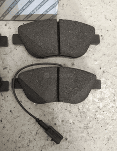 FIAT LANCIA OPEL KLOCKI HAMULCOWE PRZÓD PRZEDNIE Z CZUJNIKIEM NOWY ORYGINAŁ 6