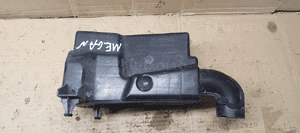 Rezonator powietrza Renault Megane II 1.6 16V 8200233761 8200231858B 2